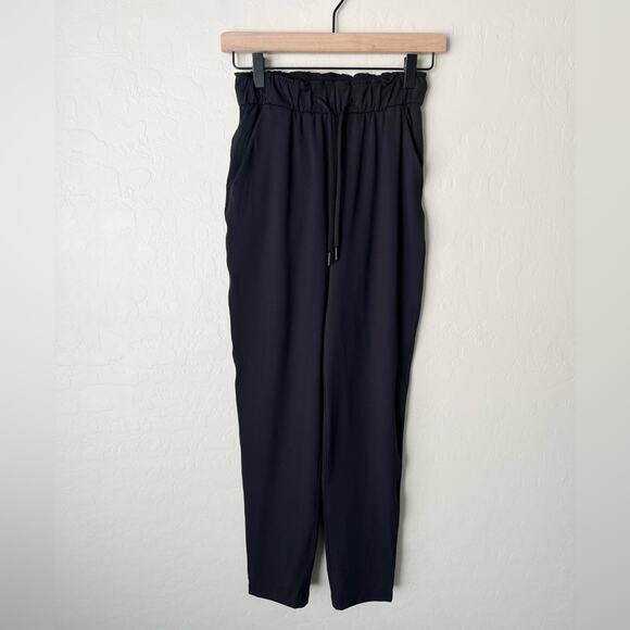 Lululemon keep moving high rise joggers black 2 - Picture 5 of 11